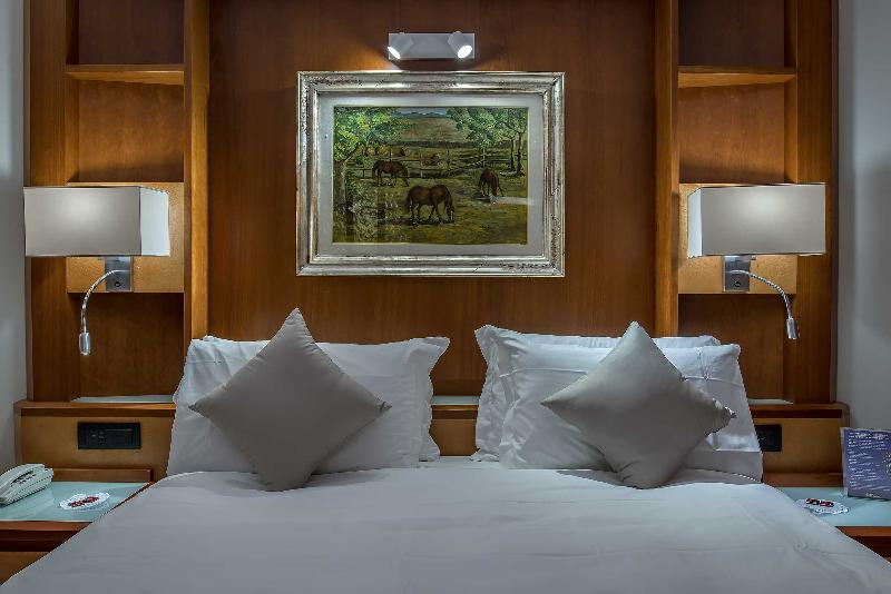 סוויטת ג'וניור, La Giocca