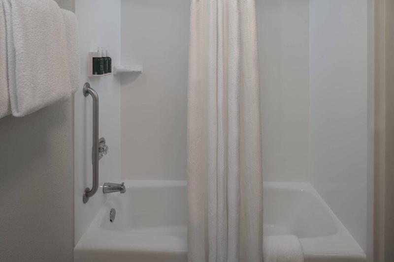 اتاق سوپریور, NH La Spezia