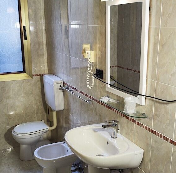 スタンダードルーム, San Felice