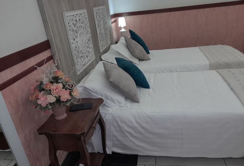 スタンダードルーム, San Felice