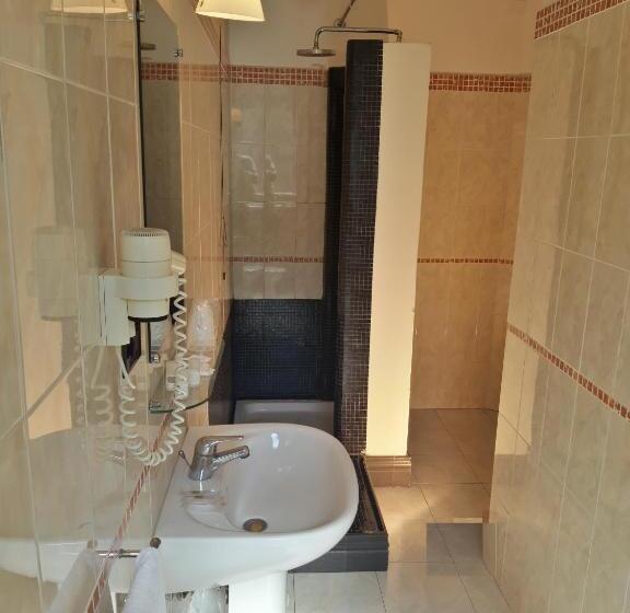 スタンダードルーム, San Felice