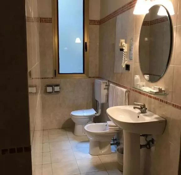اتاق استاندارد, San Felice