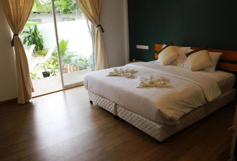 اتاق لوکس با بالکن, Acqua Blu Rasdhoo