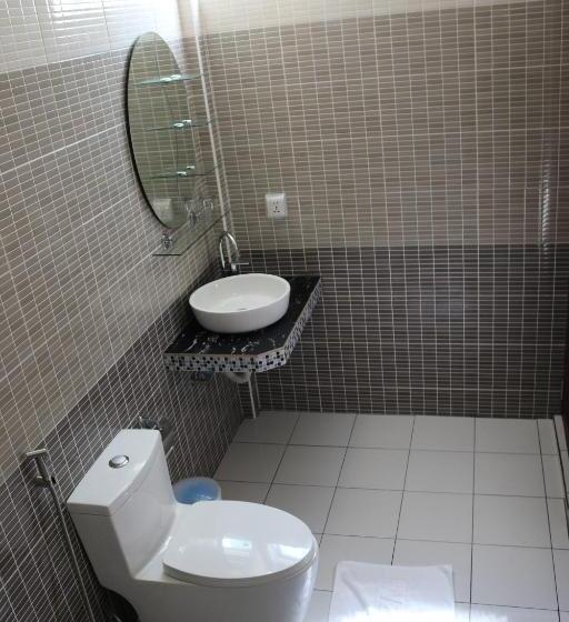 اتاق لوکس با بالکن, Acqua Blu Rasdhoo