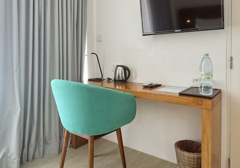 Perhehuone, Bliss Dhigurah