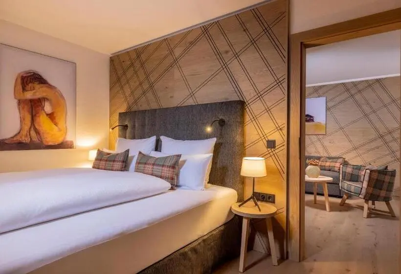 バルコニー付スイート, Defereggental Hotel & Resort