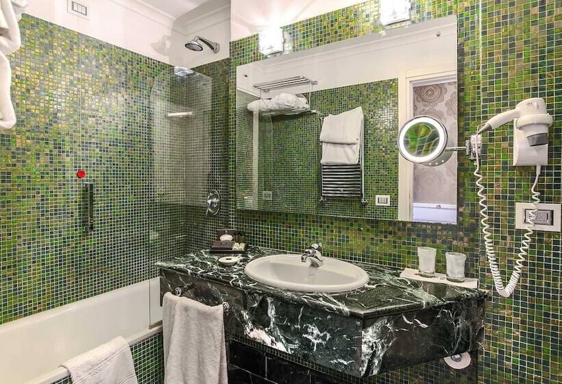 חדר סטנדרט, Albergo Del Senato