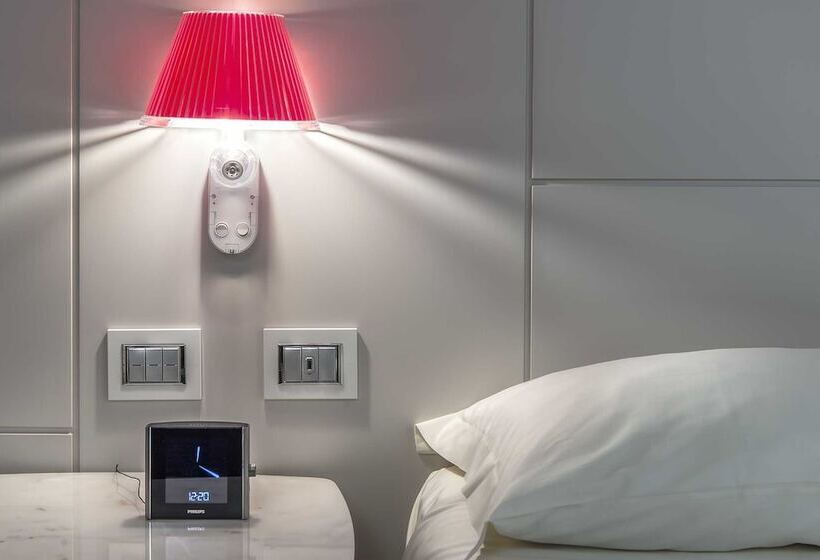 חדר סטנדרט לשלושה, Albergo Del Senato