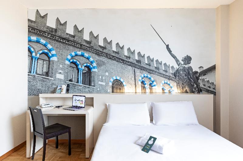 اتاق استاندارد, B&b Hotel Verona