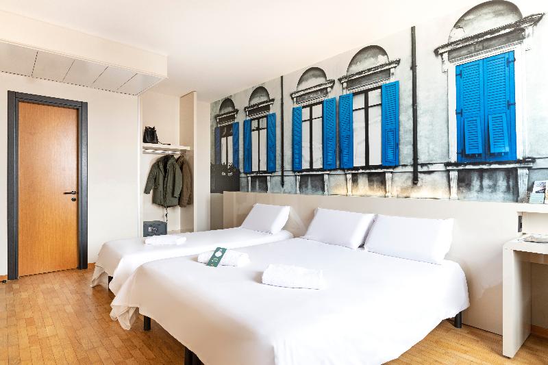 اتاق استاندارد سه نفره, B&b Hotel Verona