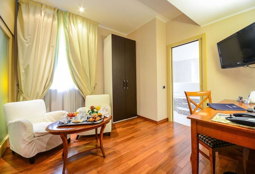 ジュニアスイート, Master