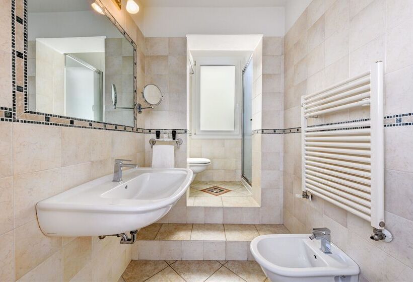 スーペリアールーム, Metropolitan