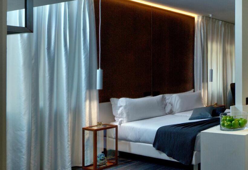 スイート（家族用）, Metropolitan