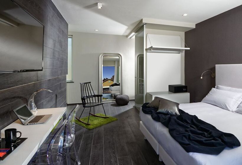 デラックスルーム, Metropolitan