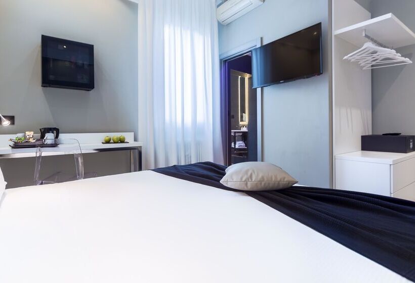 スタンダードルーム, Metropolitan