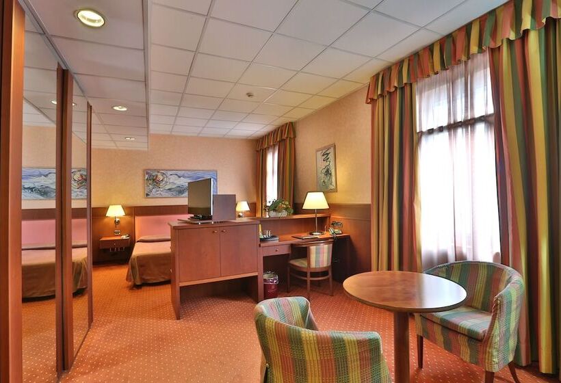 اتاق استاندارد, Palace Hotel Moderno