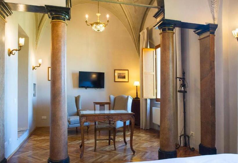 اتاق لوکس, Palazzo Ravizza