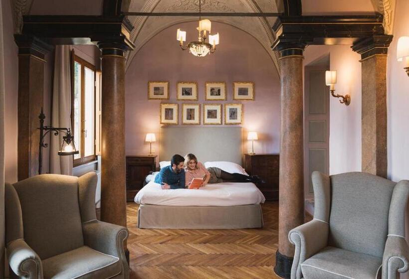 اتاق لوکس, Palazzo Ravizza