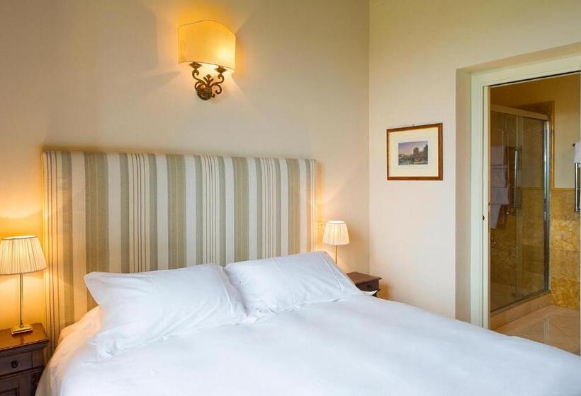 اتاق استاندارد با چشم‌انداز باغ, Palazzo Ravizza