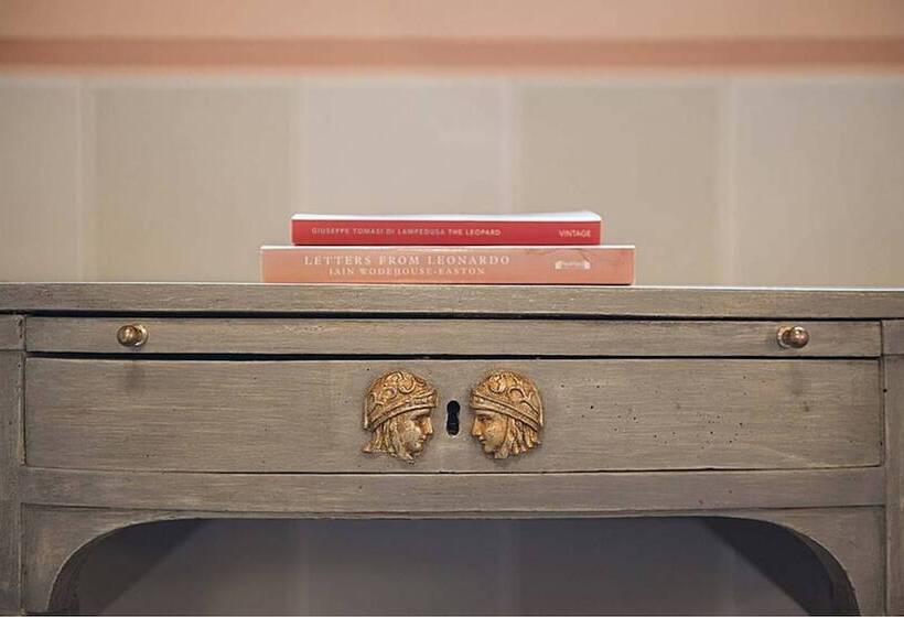 اتاق سوپریور, Palazzo Ravizza