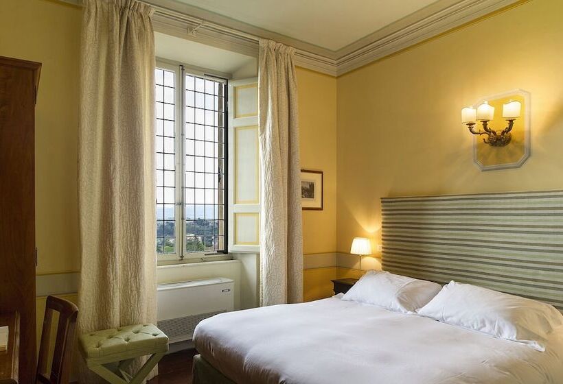 اتاق استاندارد با چشم‌انداز باغ, Palazzo Ravizza