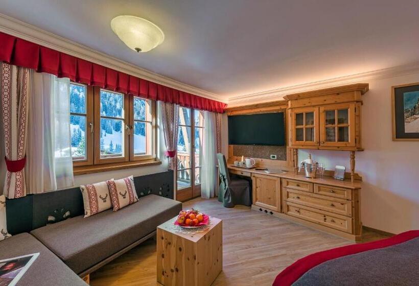 豪华房间, Posta Zirm