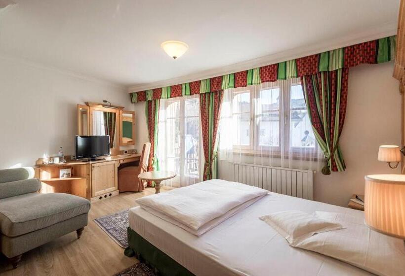 豪华单人间, Posta Zirm