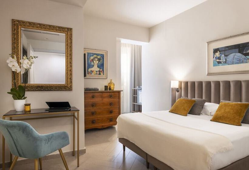 غرفة كلاسيكية مطلّة علي المدينة, Villa Paradiso