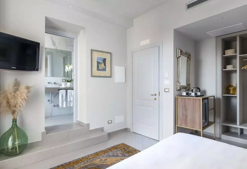Classic-huone Puutarhanäkymä, Villa Paradiso