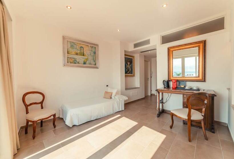 غرفة سوبيريور مطلّة علي الحديقة, Villa Paradiso