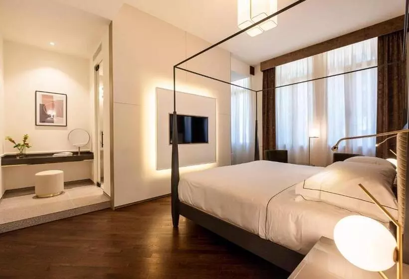 キングサイズベッドのスタンダードルーム, Villa Soligo   Small Luxury Hotels Of The World