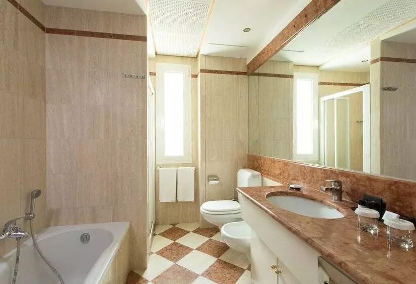 اتاق خانوادگی, Park Hotel Brasilia