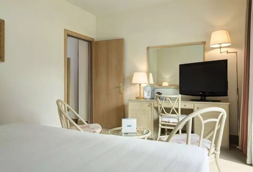 اتاق خانوادگی, Park Hotel Brasilia