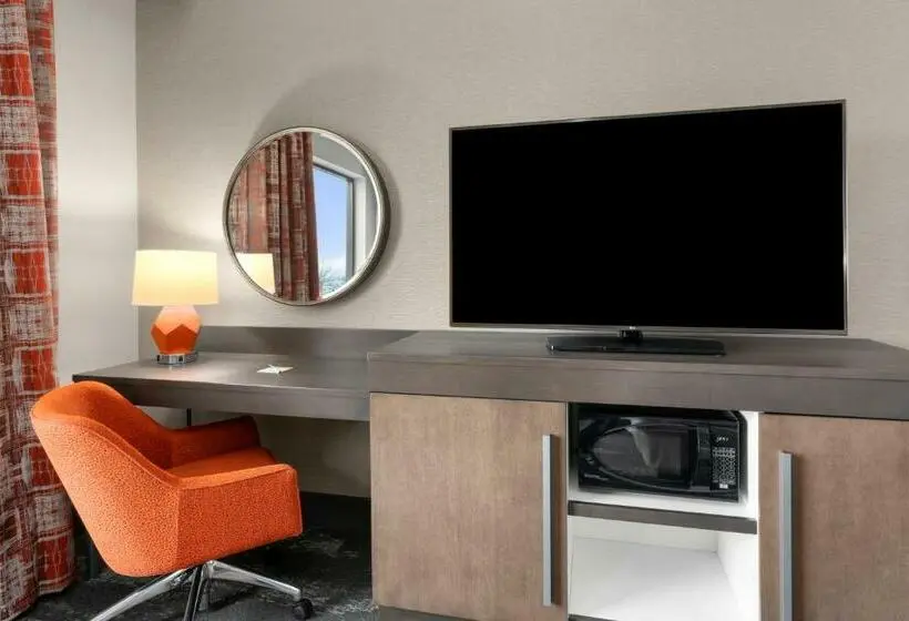 身障者適用キングサイズベッドルーム, Hampton Inn & Suites Spokane Downtownsouth