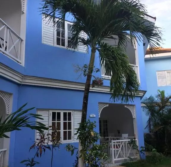 2ベッドルームアパートメント, Beachcomber Club Resort
