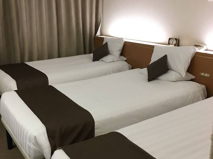 غرفة إقتصادية ثلاثية, Daiichi Inn Ikebukuro