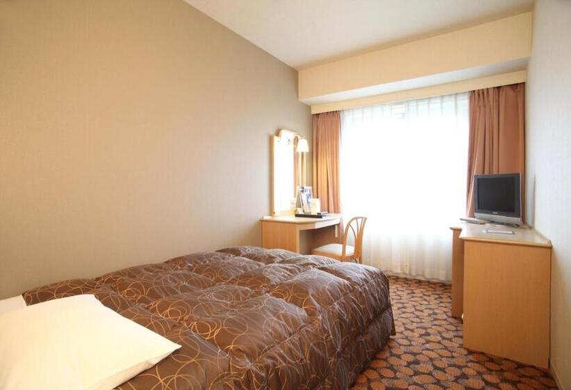 Quarto Estandar Individual, Fujita Fukui