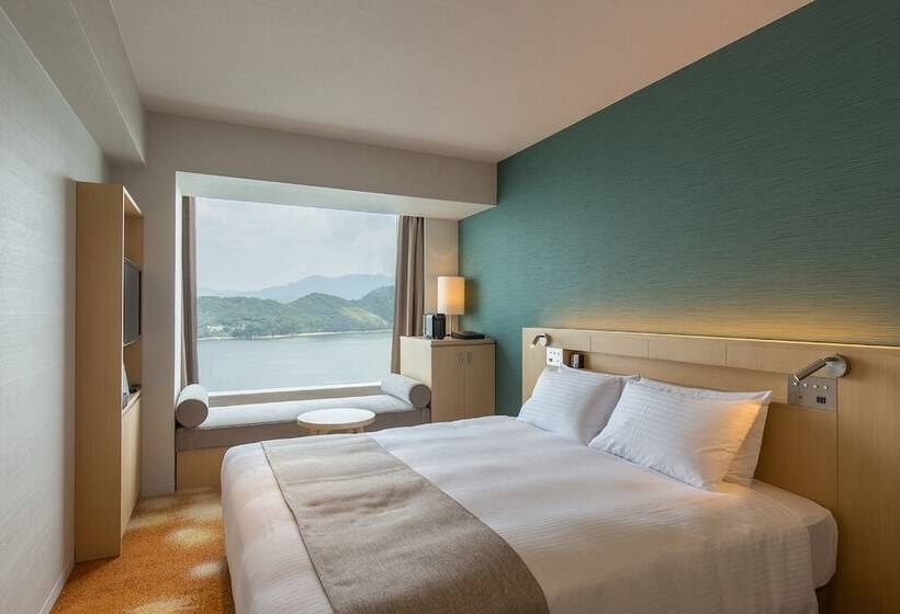 חדר קלאב, Grand Prince Hotel Hiroshima