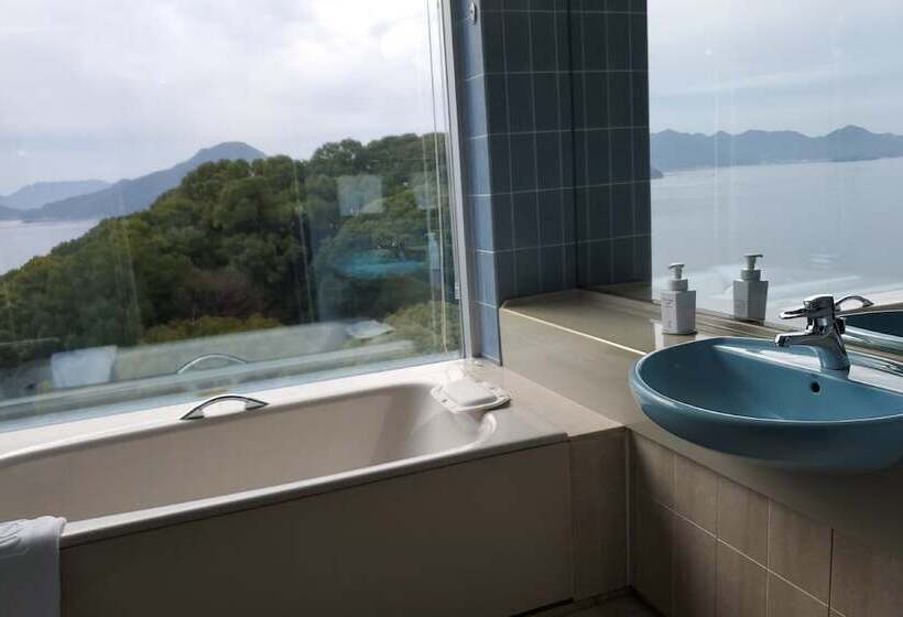 חדר משפחתי, Grand Prince Hotel Hiroshima