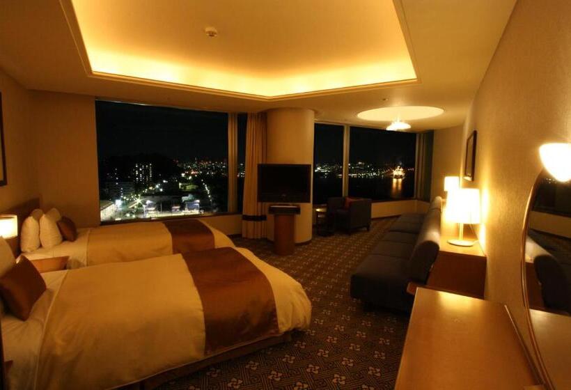 חדר משפחתי, Grand Prince Hotel Hiroshima