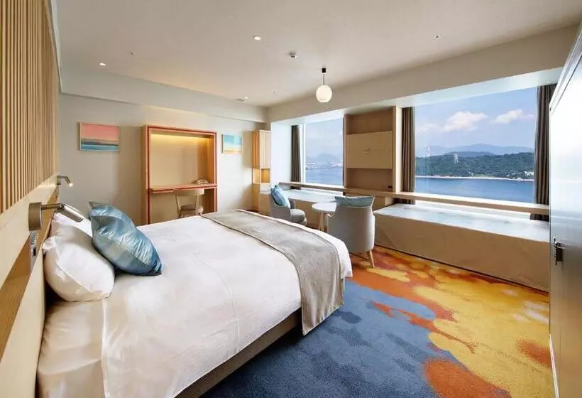 キングサイズベッドのデラックスルーム, Grand Prince Hotel Hiroshima