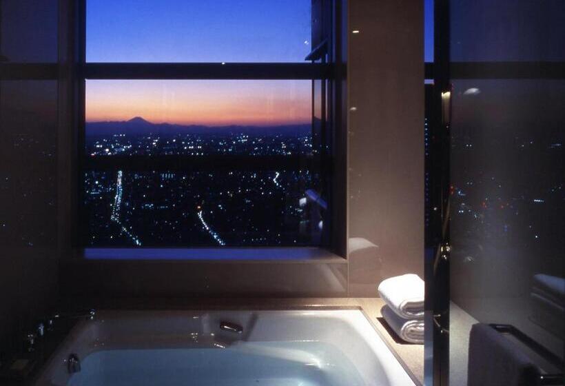 Номер Deluxe с Видом, Park Hyatt Tokyo