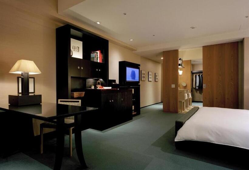 Номер Deluxe Кровать Кинг, Park Hyatt Tokyo