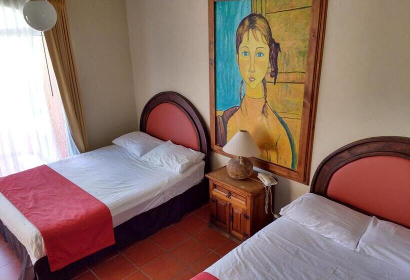 オーシャンビュースタンダードルーム, Club Cantamar Beach Hotel & Marina