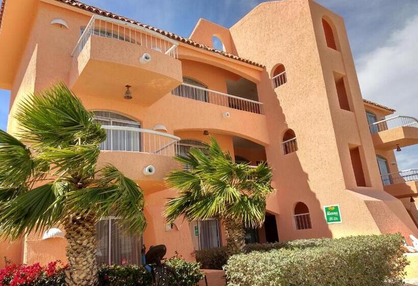 ファミリールーム, Club Cantamar Beach Hotel & Marina