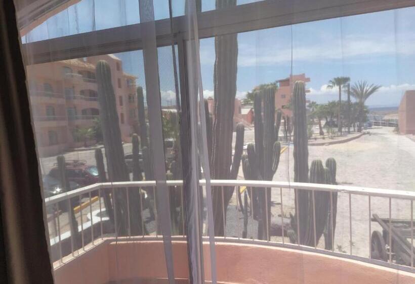 バルコニー付きジュニアスイート, Club Cantamar Beach Hotel & Marina