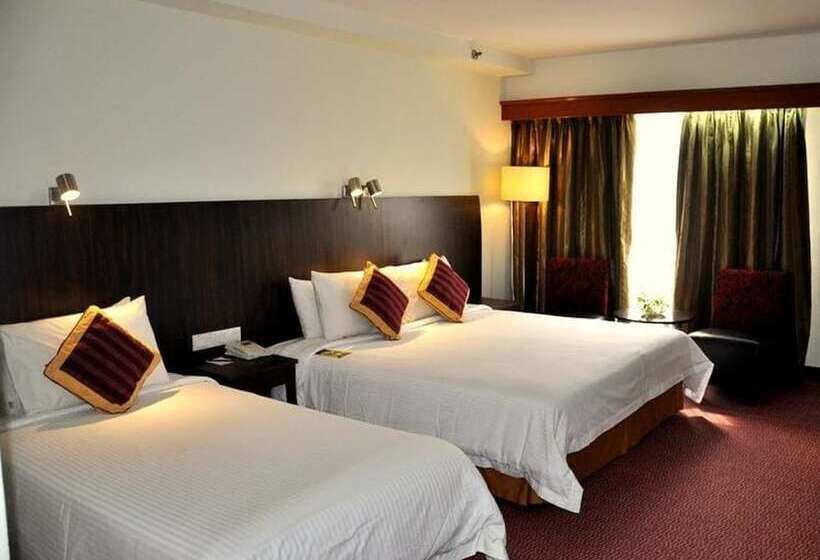 프리미엄 트리플 룸, Grand Continental Kuantan