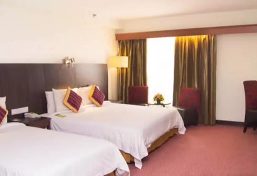 プレミアムトリプルルーム, Grand Continental Kuantan