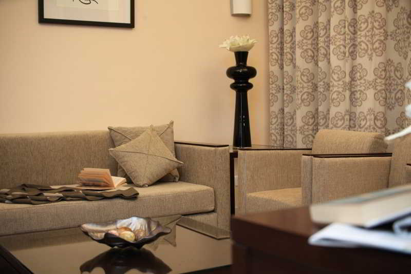 프리미엄 트리플 룸, Grand Continental Kuantan