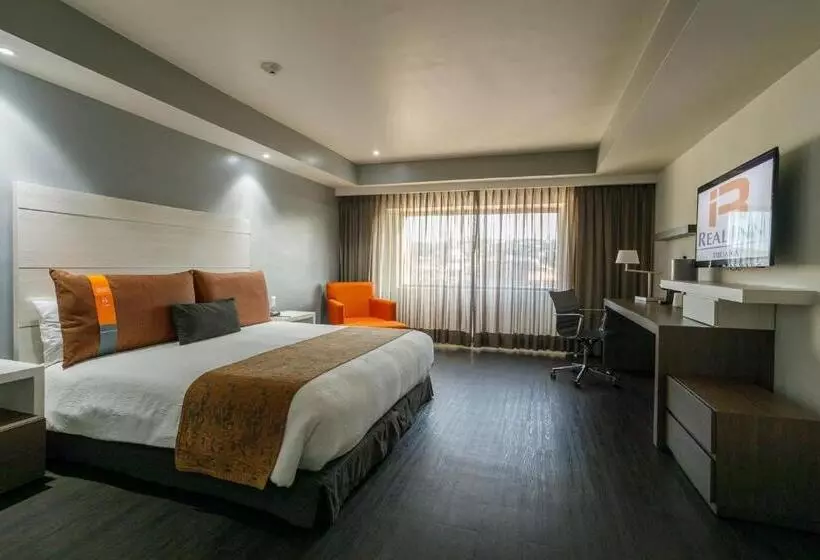 اتاق اجرایی با تخت بزرگ, Real Inn Tijuana By Camino Real Hoteles